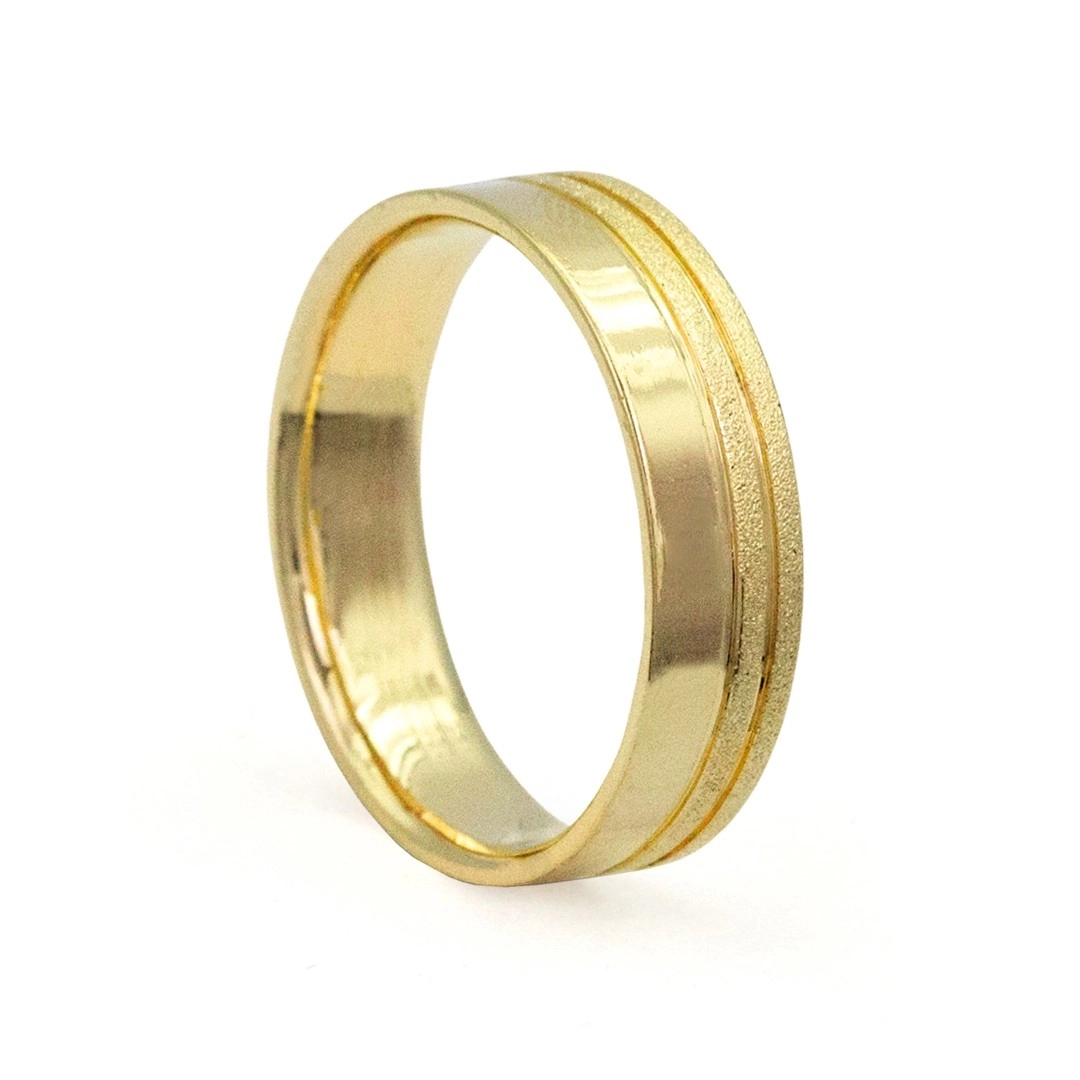 Aliança de Ouro 18K Semi Anatômica com Dois Frisos Diamantado