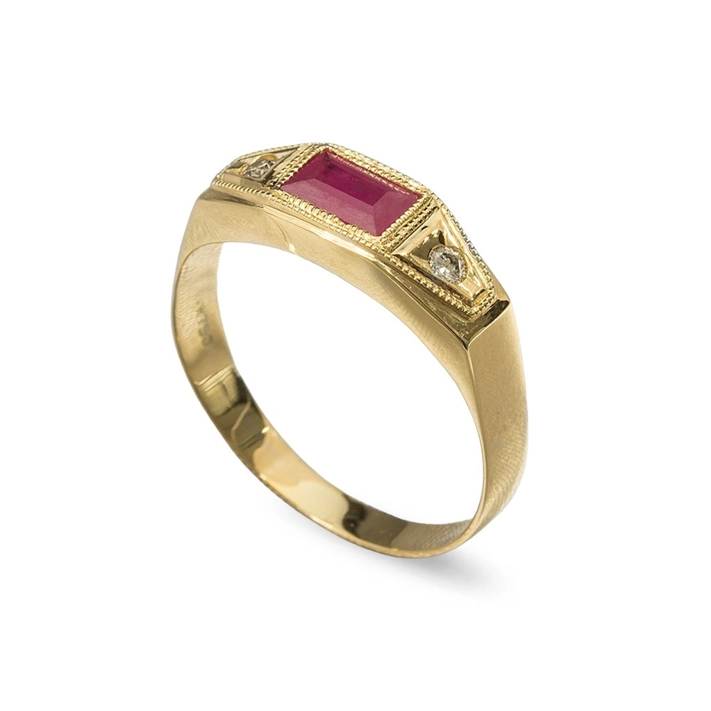 Anel de Formatura em Ouro 18k com Zircônias Retangular