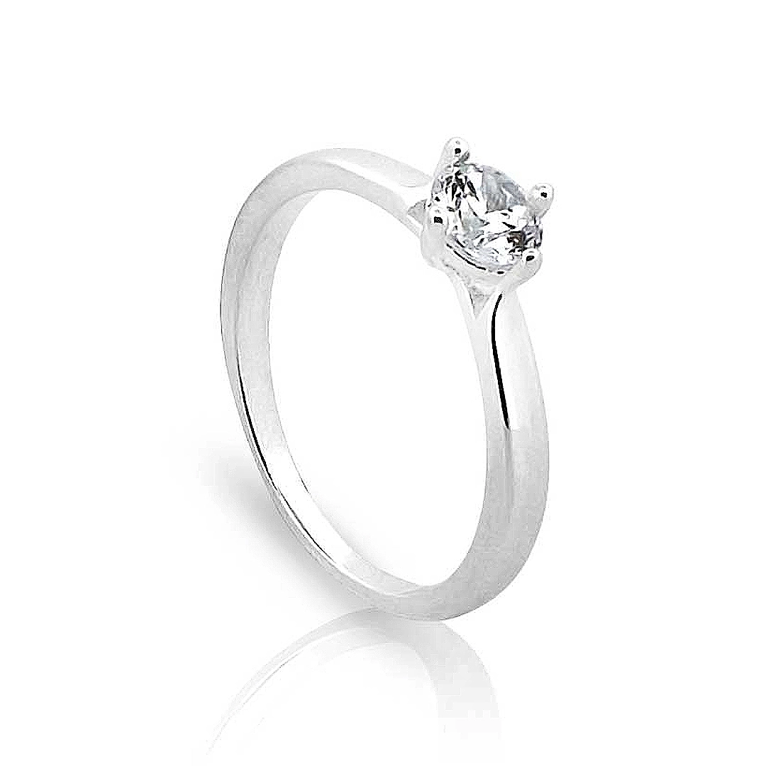 Anel de Prata Solitário com Zircônias Cristal