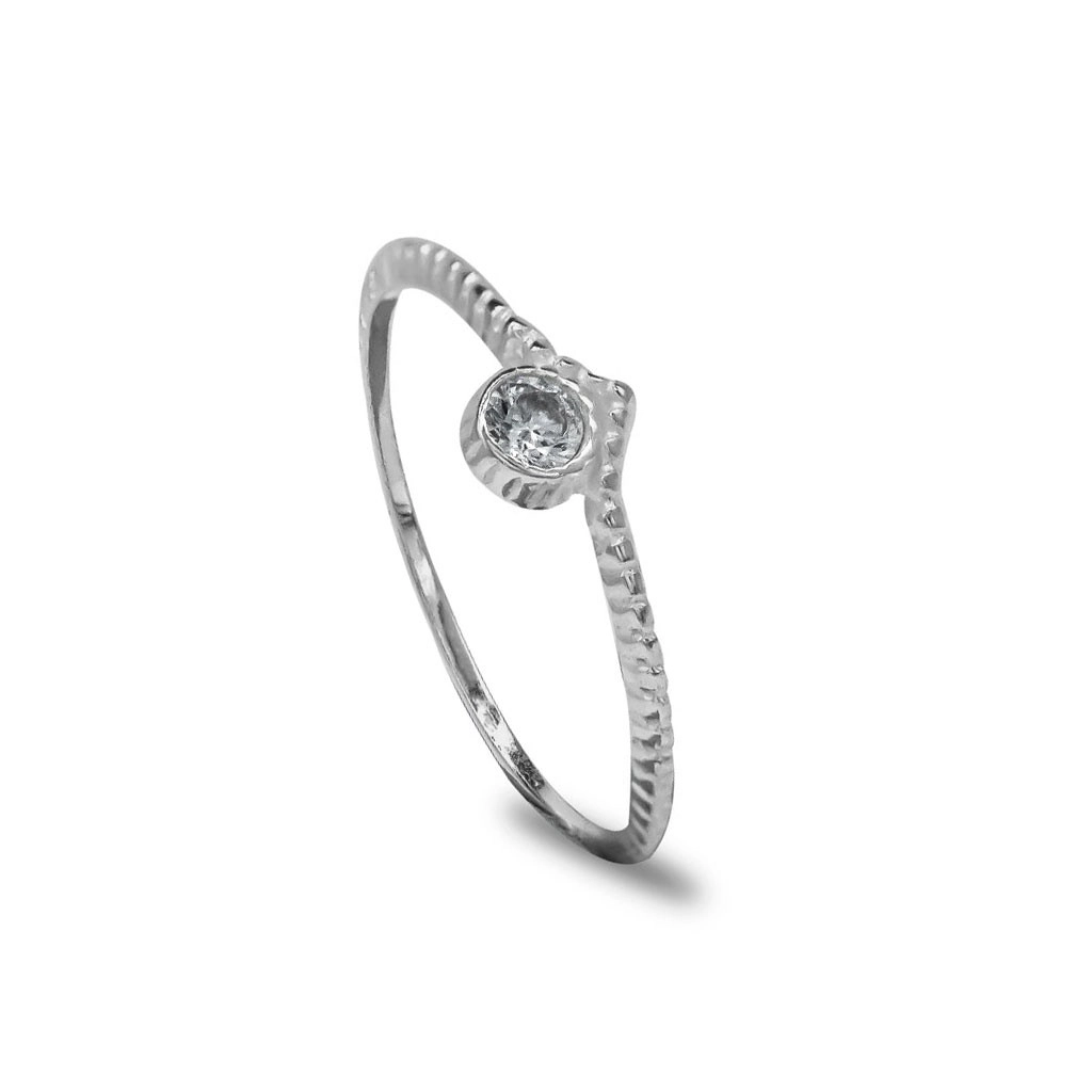 Anel de Prata Symbol com Aro Trabalhado e Zircônia Cristal