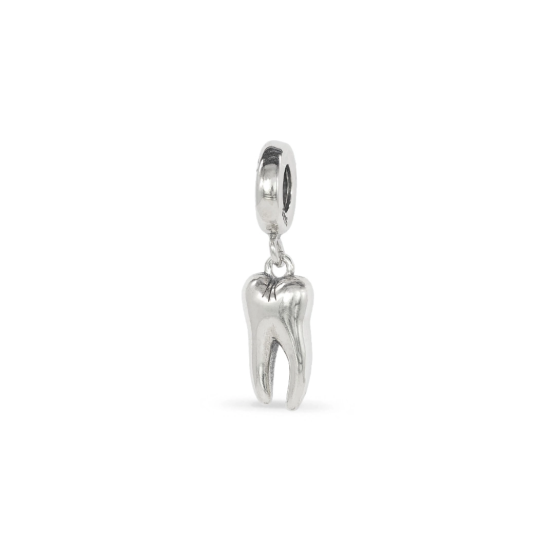 Berloque de Prata Symbol Balanço com Dente Envelhecido