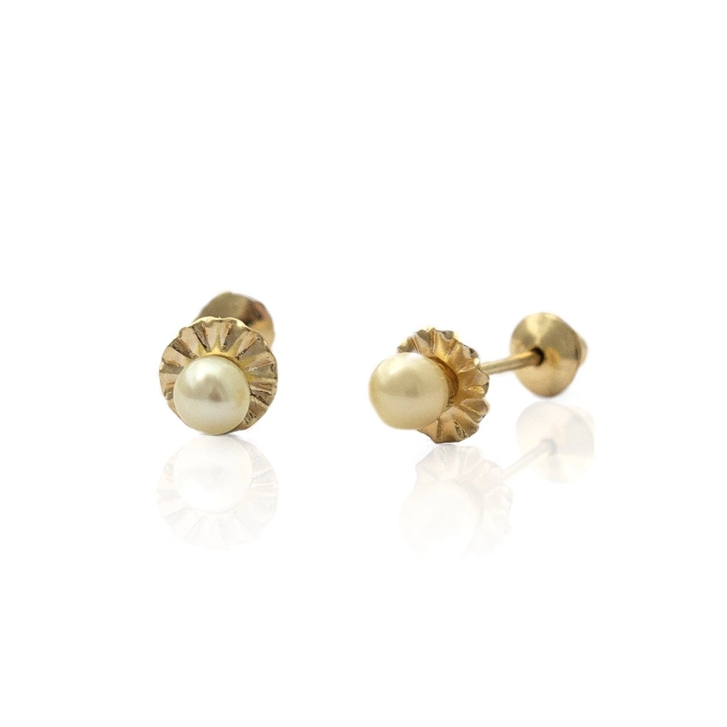 Brinco de Ouro 18k Baby Gold Trabalhado com Pérola
