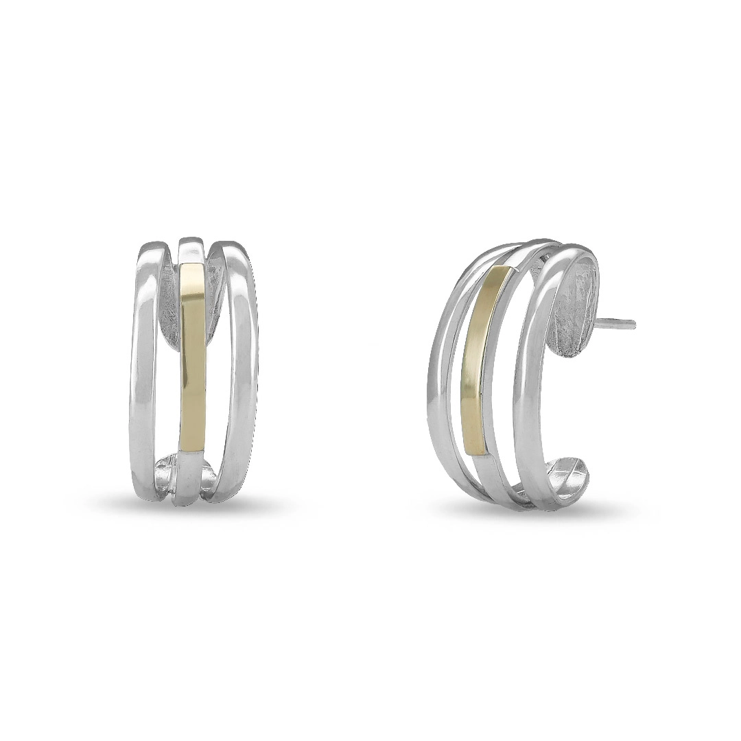 Brinco em Prata Classic Vazado com Aplique em Ouro