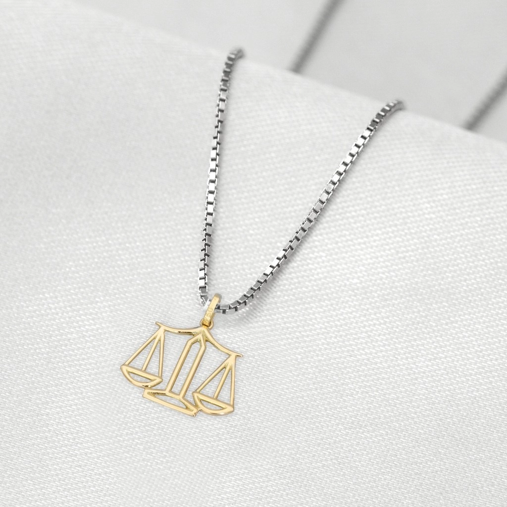 Corrente de Prata com Pingente de Formatura em Ouro 18k Profissão Direito